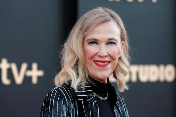 Catherine O’Hara, Schitt’s Creek Star and Comedy Legend, Dies at 71
